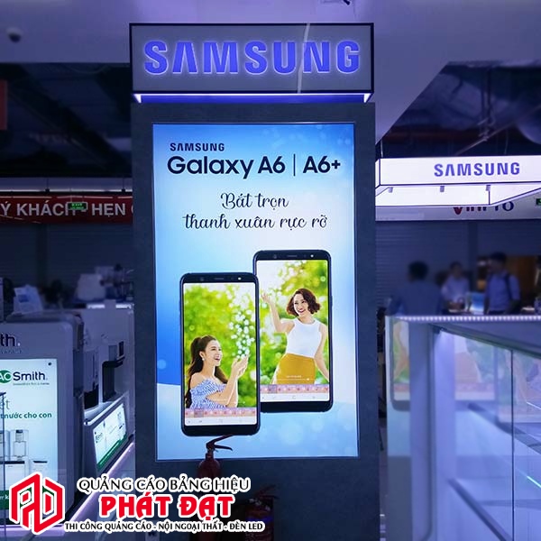 Mẫu hộp đèn led siêu mỏng cửa hàng điện thoại - Bảng hiệu hộp đèn đứng