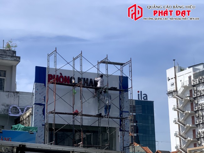 sửa chữa bảng hiệu alu giá tốt nhất