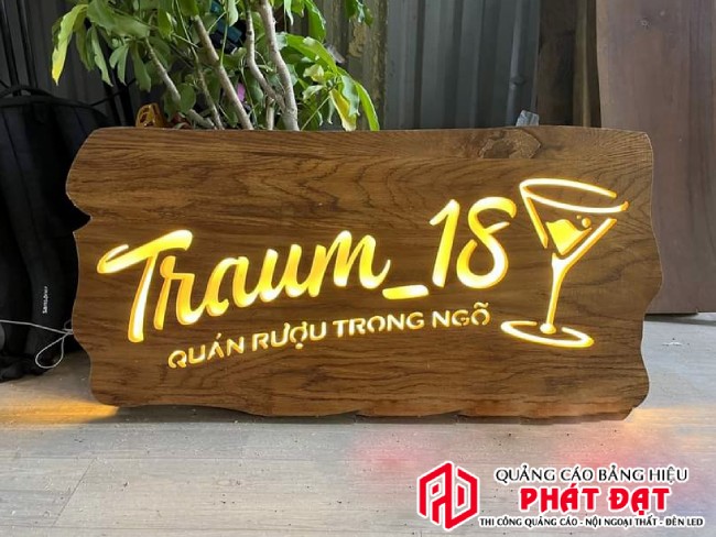 Bảng hiệu gỗ tự nhiên - Làm bảng hiệu gỗ khắc chìm
