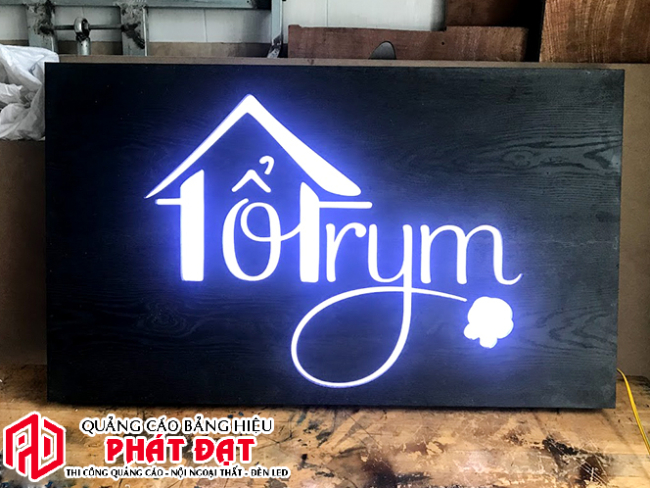 mẫu bảng hiệu gỗ chữ nổi led - làm bảng hiệu gỗ quán cafe