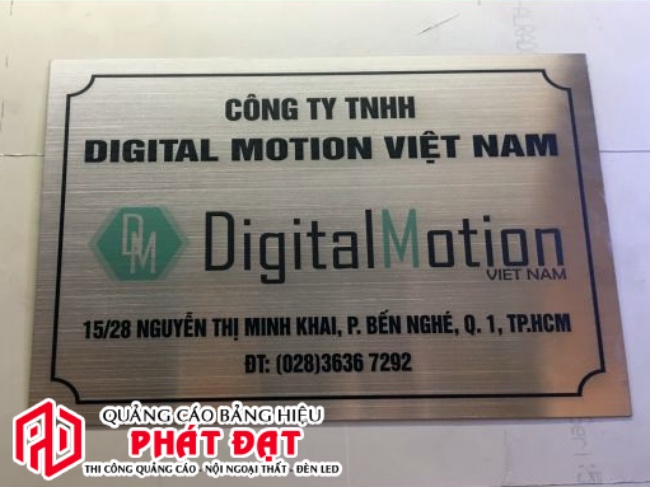 Mẫu bảng hiệu inox in UV sắc nét - Làm biển tên công ty bằng inox in UV chất lượng