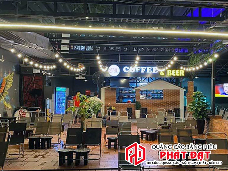 Mẫu bảng hiệu quán cafe đẹp đơn giản