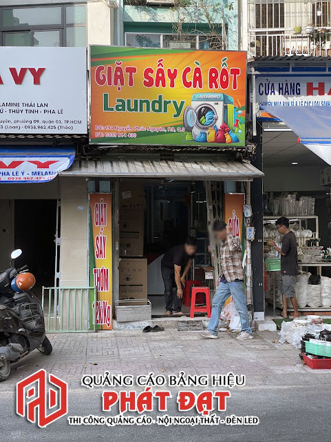 Thi công bảng hiệu giặt sấy